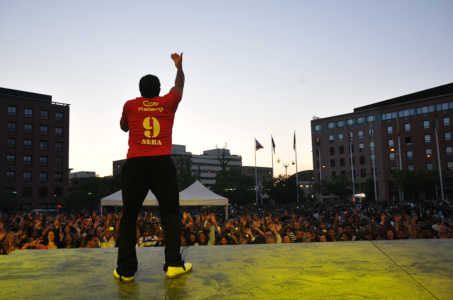 Fete de la Musique Evry 2009 - Kassav 377.jpg